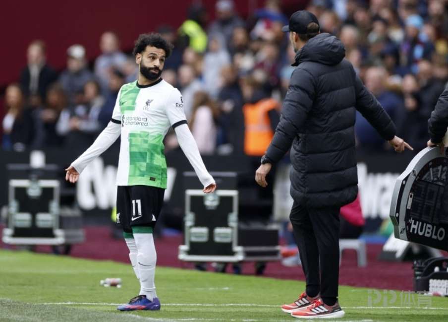 還有機(jī)會(huì)嗎？薩拉赫去年與克洛普爭執(zhí) 今年與斯洛特關(guān)系破裂