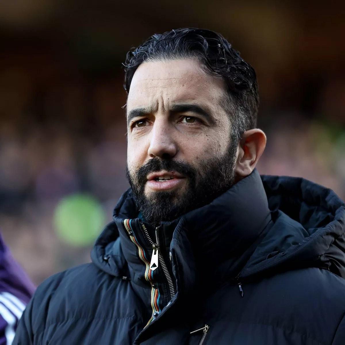 阿莫林：中場休息沒聊戰(zhàn)術(shù)，我們很明顯一直在主導(dǎo)比賽