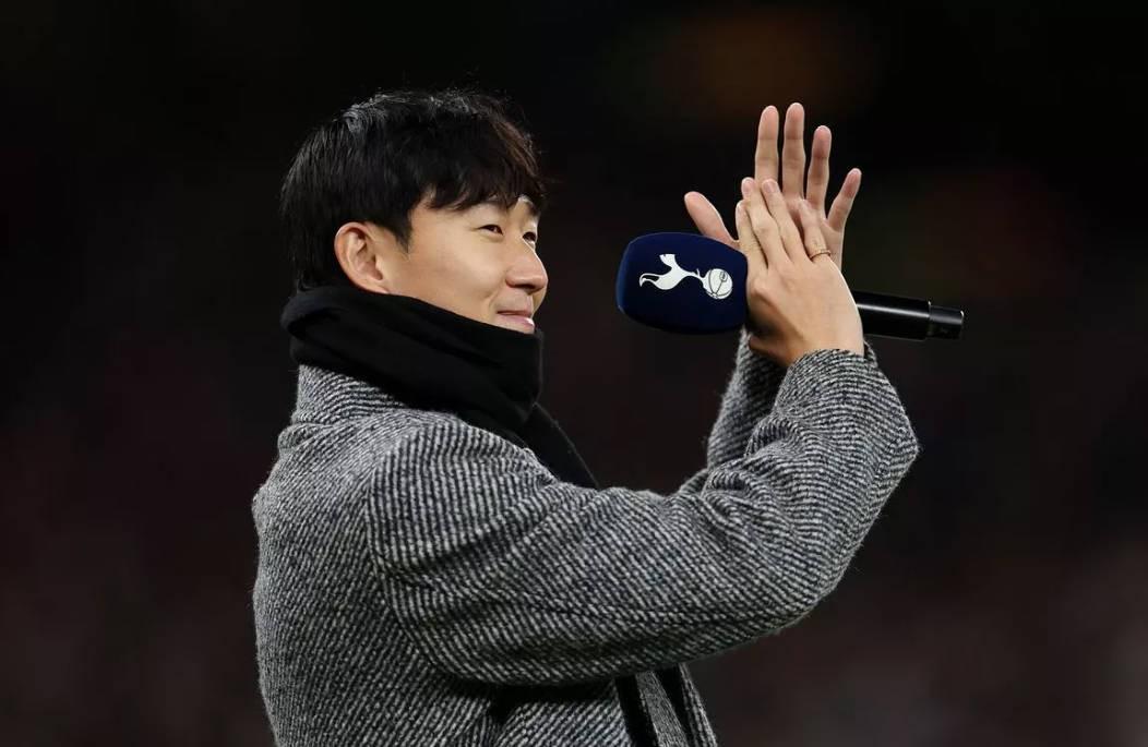 跟隊(duì)：孫興慜“吐槽”格雷不給自己發(fā)消息，但是他自己換號了