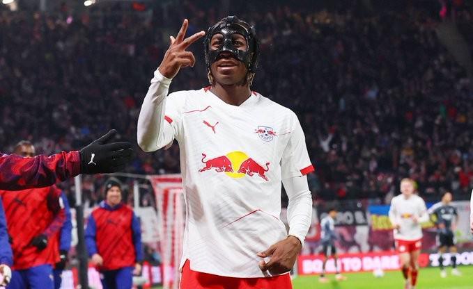 德天空：利物浦、曼城等豪門盯上迪奧曼德，萊比錫標(biāo)價(jià)超1億歐